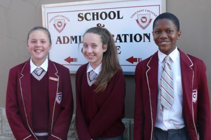 Covenant College’s grade 7 term two top performers: Caitlyn Hunkin (1st), Taegan Connolly (2nd) and Kgomotso Keorapetse (3rd).