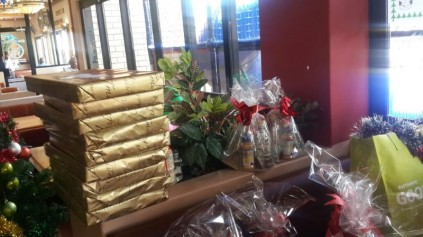 Each of the domestic workers received a gift.