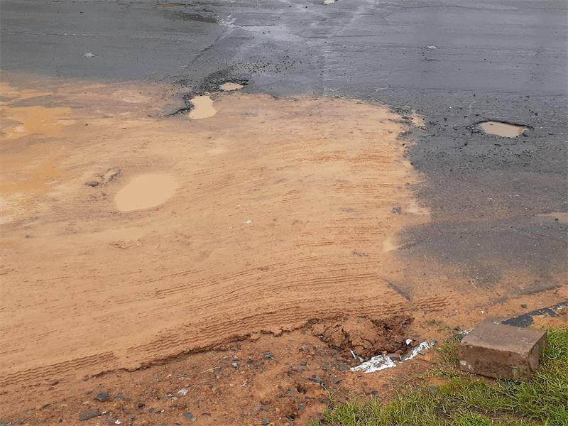 Sinkholes and potholes turn Glenvista and Mulbarton roads into danger